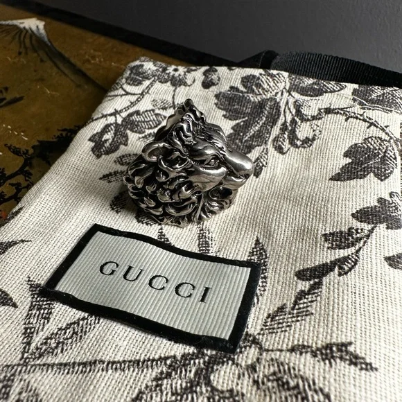 Gucci Silver Lion Ring size 8.5 with COA - Picture 2 of 6